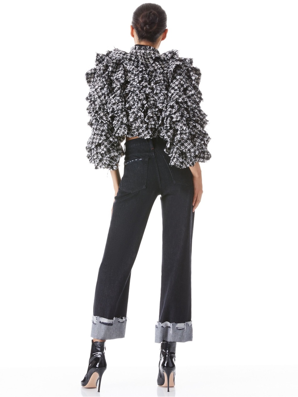 NWT Alice + Olivia Tweed BRITTON RUFFLED CROPPED 3/4 SLEEVE JACKET Size Medium - Picture 3 of 11